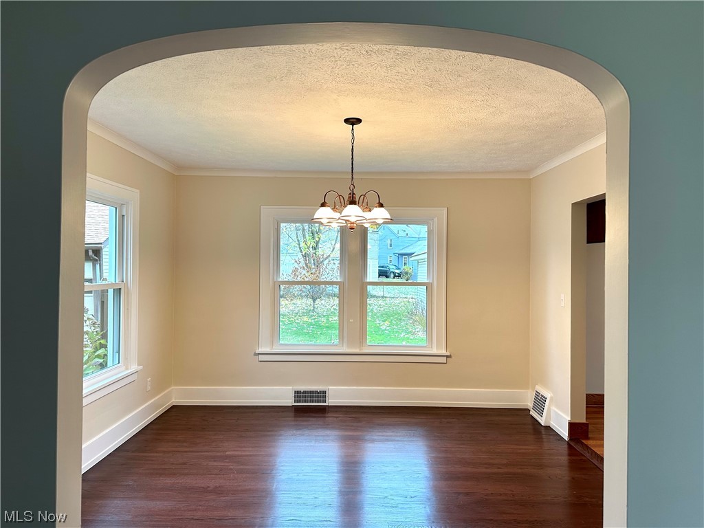 377 Butler Road Northeast Warren, OH 44483 - Photo 8 of 35 Gallery Image 8