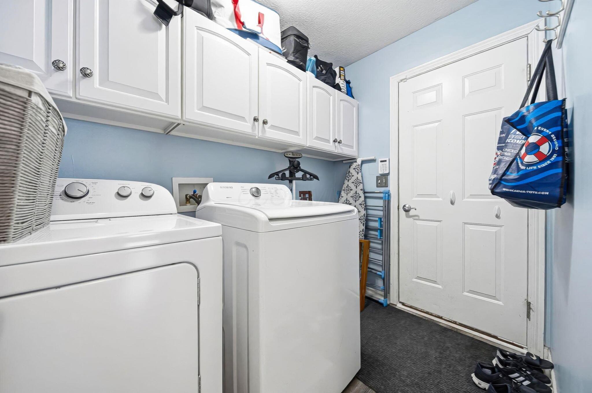 8170 Rodebaugh Road Reynoldsburg, OH 43068 - Photo 29 of 68 Laundry Area, Entry to Garage