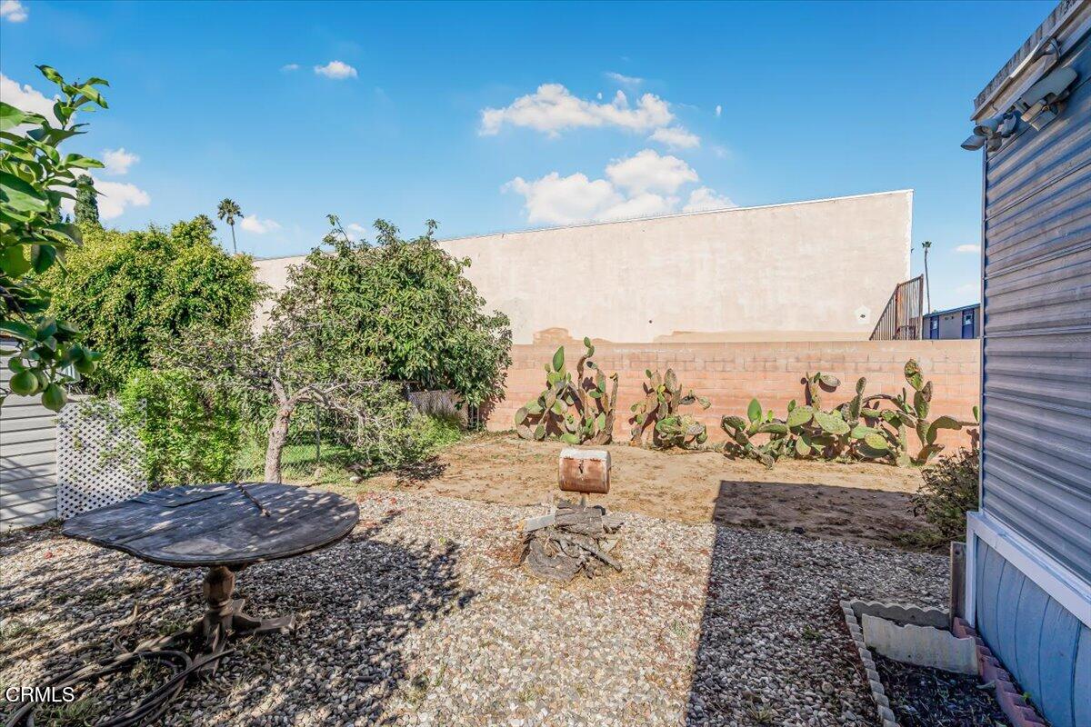 145 Ibsen Place, Unit 3 Oxnard, CA 93033 - Photo 27 of 47 26-DSC00330