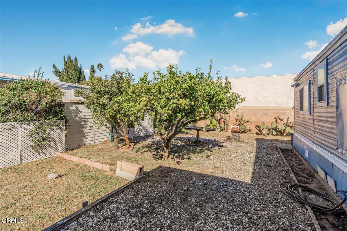 145 Ibsen Place, Unit 3 Oxnard, CA 93033 - Photo 28 of 47 24-DSC00305