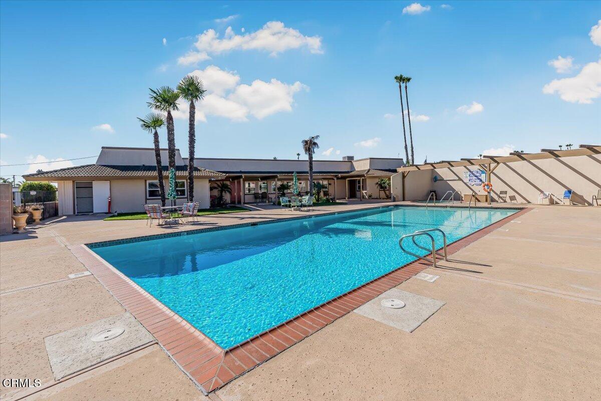 145 Ibsen Place, Unit 3 Oxnard, CA 93033 - Photo 34 of 47 50-DSC00523