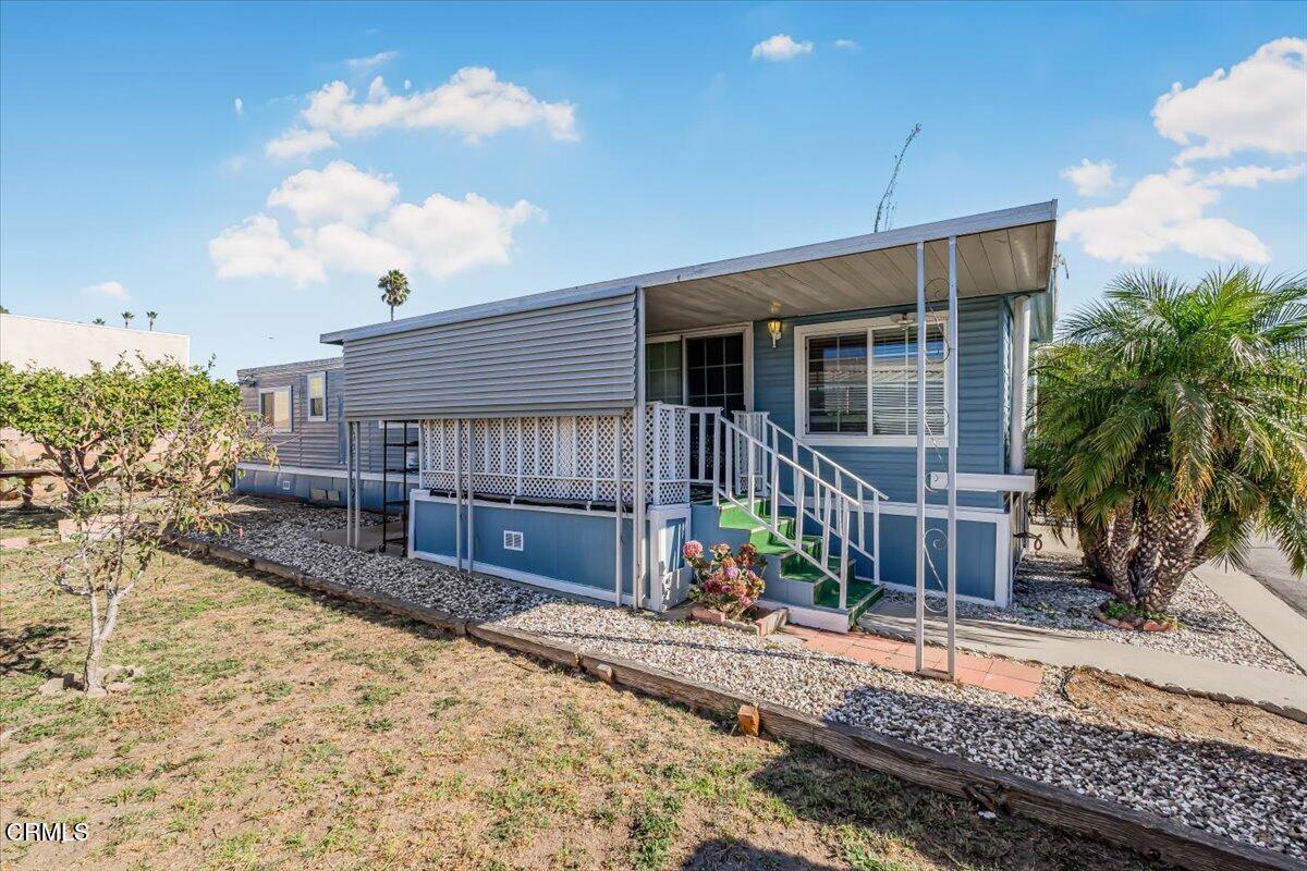 145 Ibsen Place, Unit 3 Oxnard, CA 93033 - Photo 7 of 47 22-DSC00290