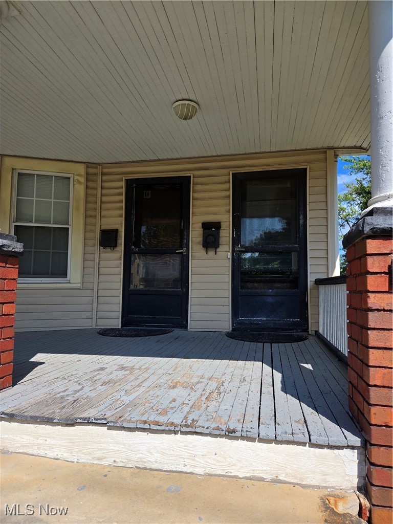 1727 Cliffview Road Cleveland, OH 44112 - Photo 9 of 50