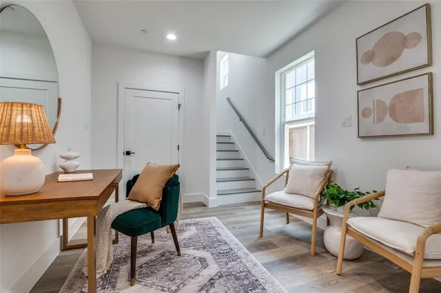 $2,850 | 631 North Tyler Street, Unit 303, Dallas, TX 75208