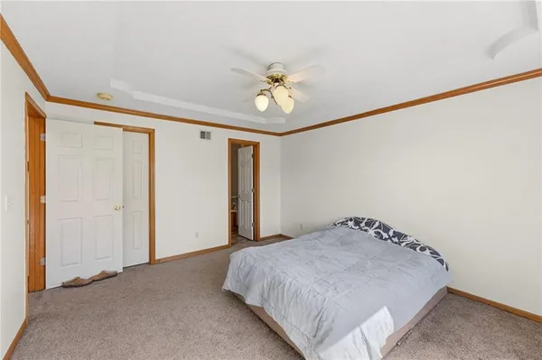 $270,000 | 821 Northeast Michael Drive, Lee's Summit, MO 64086