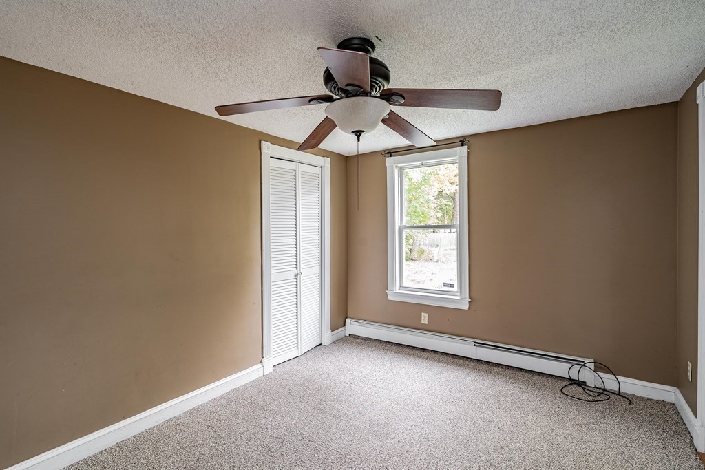 144 Lamont Street Springfield, MA 01119 - Photo 12 of 26 Gallery Image 12