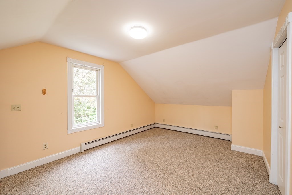 144 Lamont Street Springfield, MA 01119 - Photo 14 of 26 Gallery Image 14