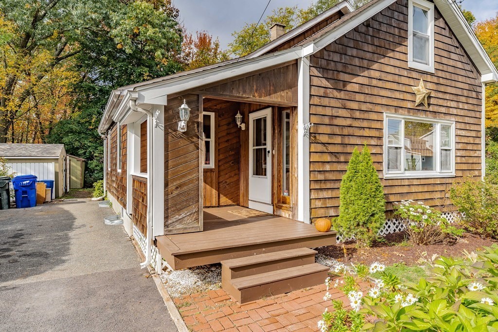 144 Lamont Street Springfield, MA 01119 - Photo 19 of 26 Gallery Image 19
