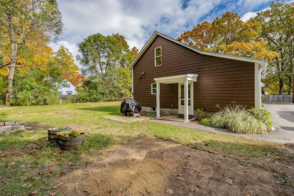 144 Lamont Street Springfield, MA 01119 - Photo 25 of 26 Gallery Image 25