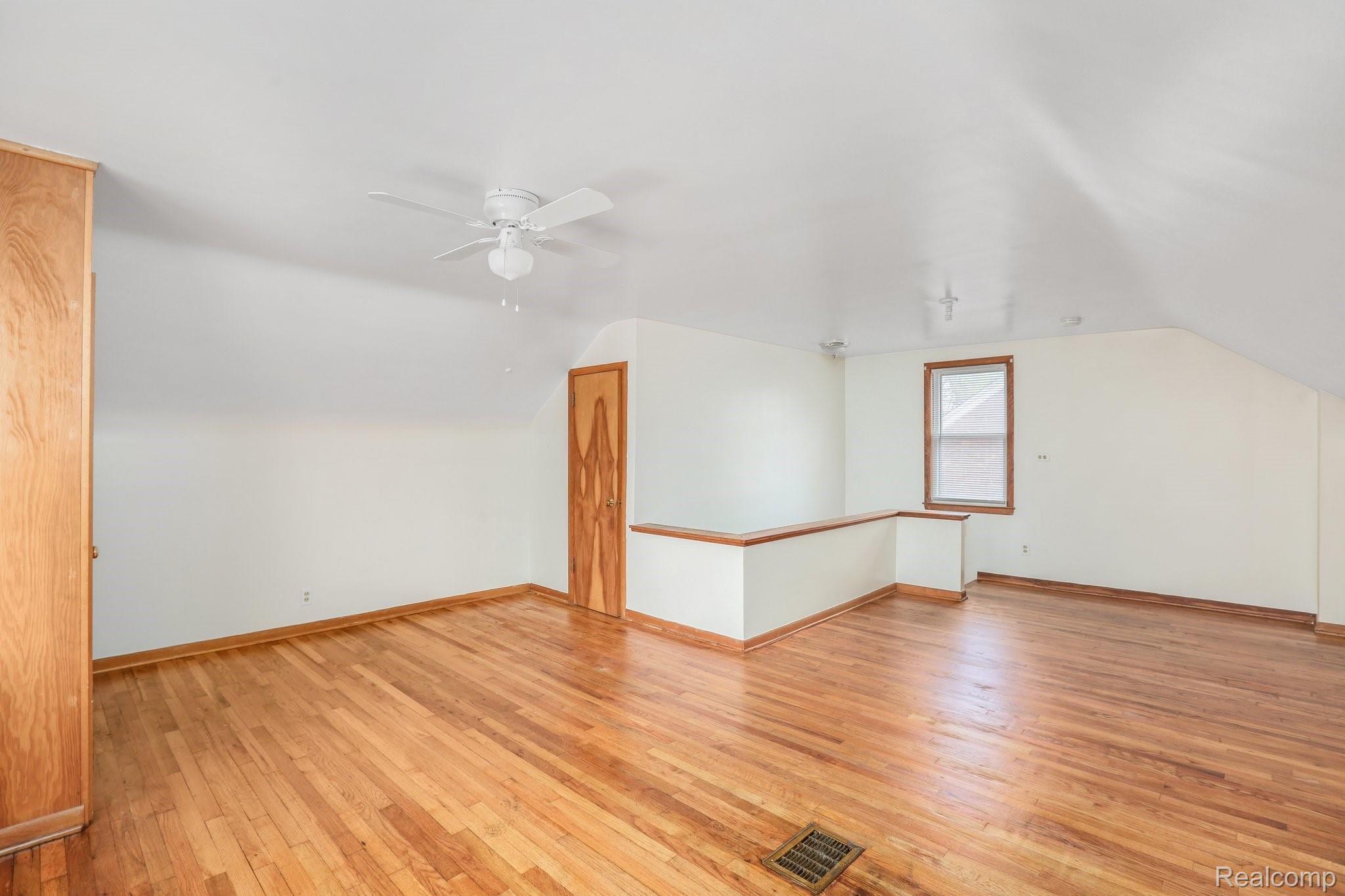 11673 Nottingham Road Detroit, MI 48224 - Photo 18 of 26 11673 Nottingham Road0024.jpg