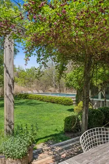 $2,250,000 | 16 Redwood Road, Sag Harbor Village, NY 11963