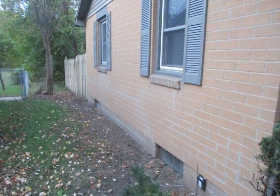 609 East Prairie Ronde Street Dowagiac, MI 49047 - Photo 2 of 23 2