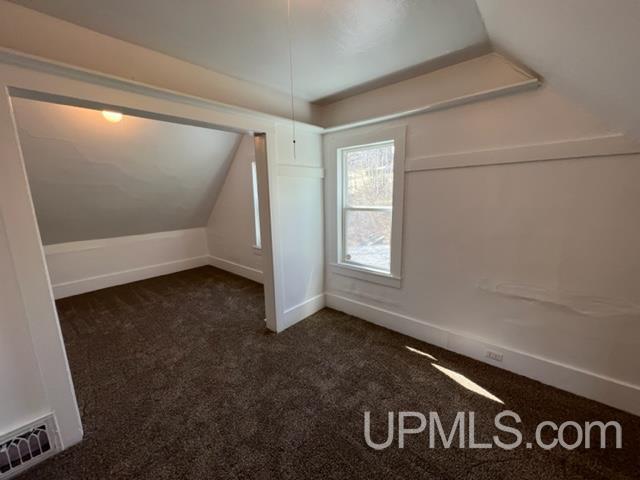 1084 Prospect Street Niagara, WI 54151 - Photo 15 of 21 Gallery Image 15