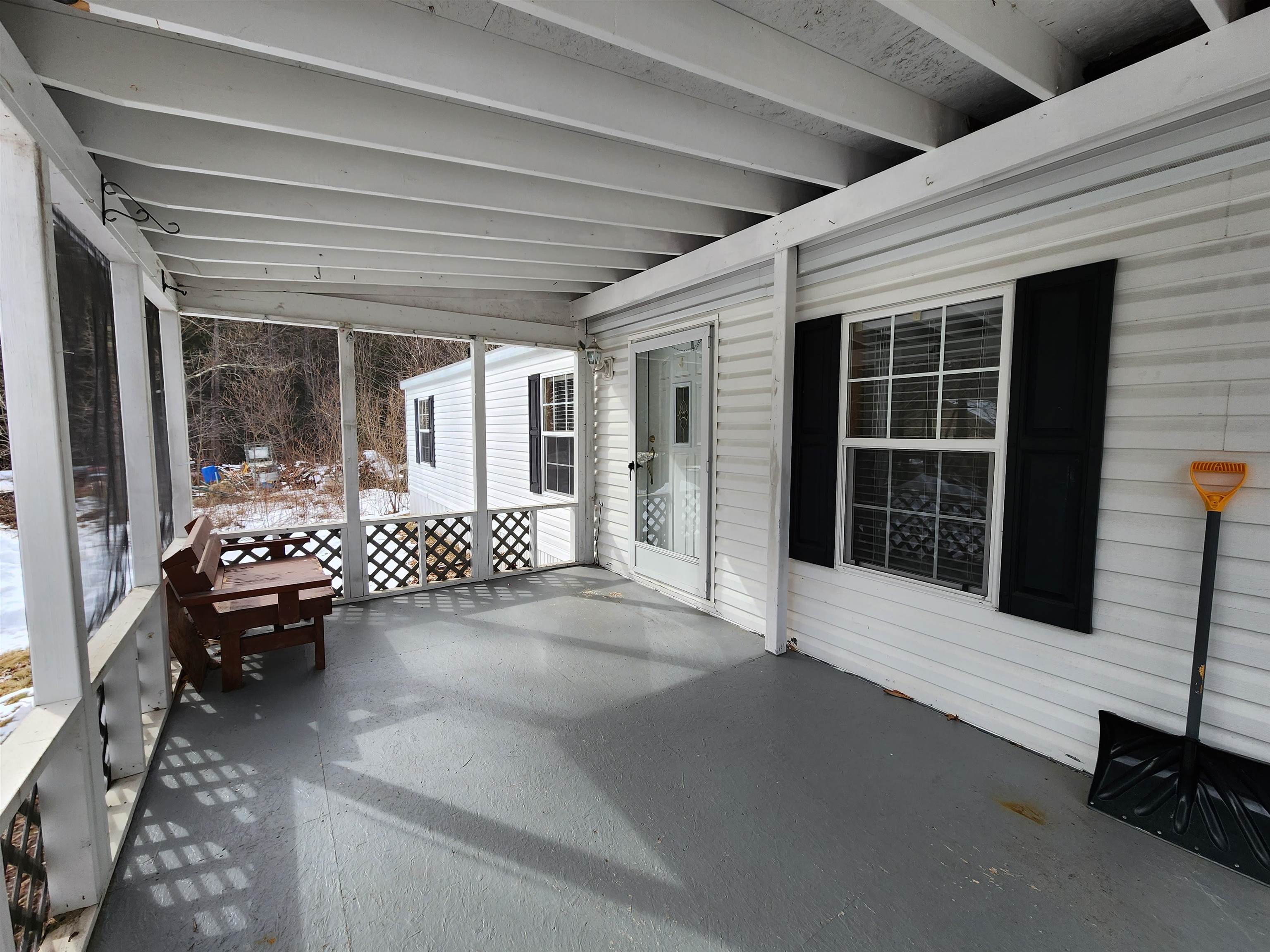 381 Lake Tarleton Road Warren, NH 03279 - Photo 5 of 27 Gallery Image 5