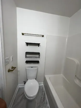 $1,400 | 323 Atlantic Avenue, Oak Grove, KY 42262