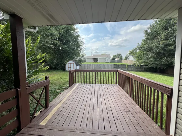 $1,400 | 323 Atlantic Avenue, Oak Grove, KY 42262