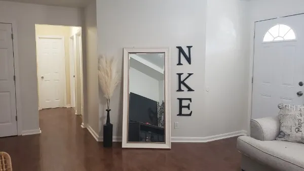 $1,400 | 323 Atlantic Avenue, Oak Grove, KY 42262