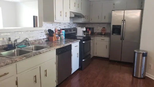 $1,400 | 323 Atlantic Avenue, Oak Grove, KY 42262