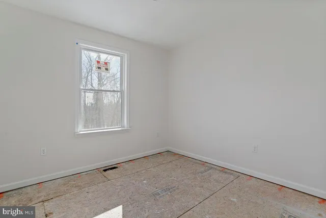 $360,000 | 425 Bluebird Trail, Winchester, VA 22602