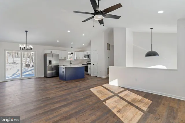 $360,000 | 425 Bluebird Trail, Winchester, VA 22602