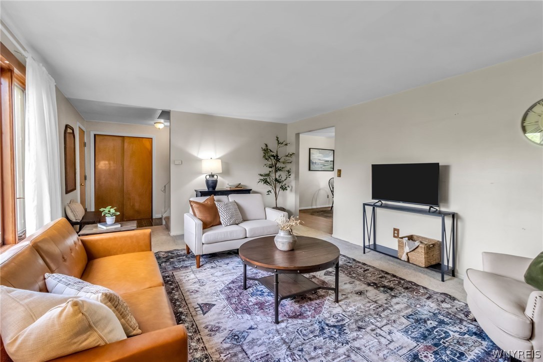302 Getman Road Bennington, NY 14004 - Photo 4 of 41