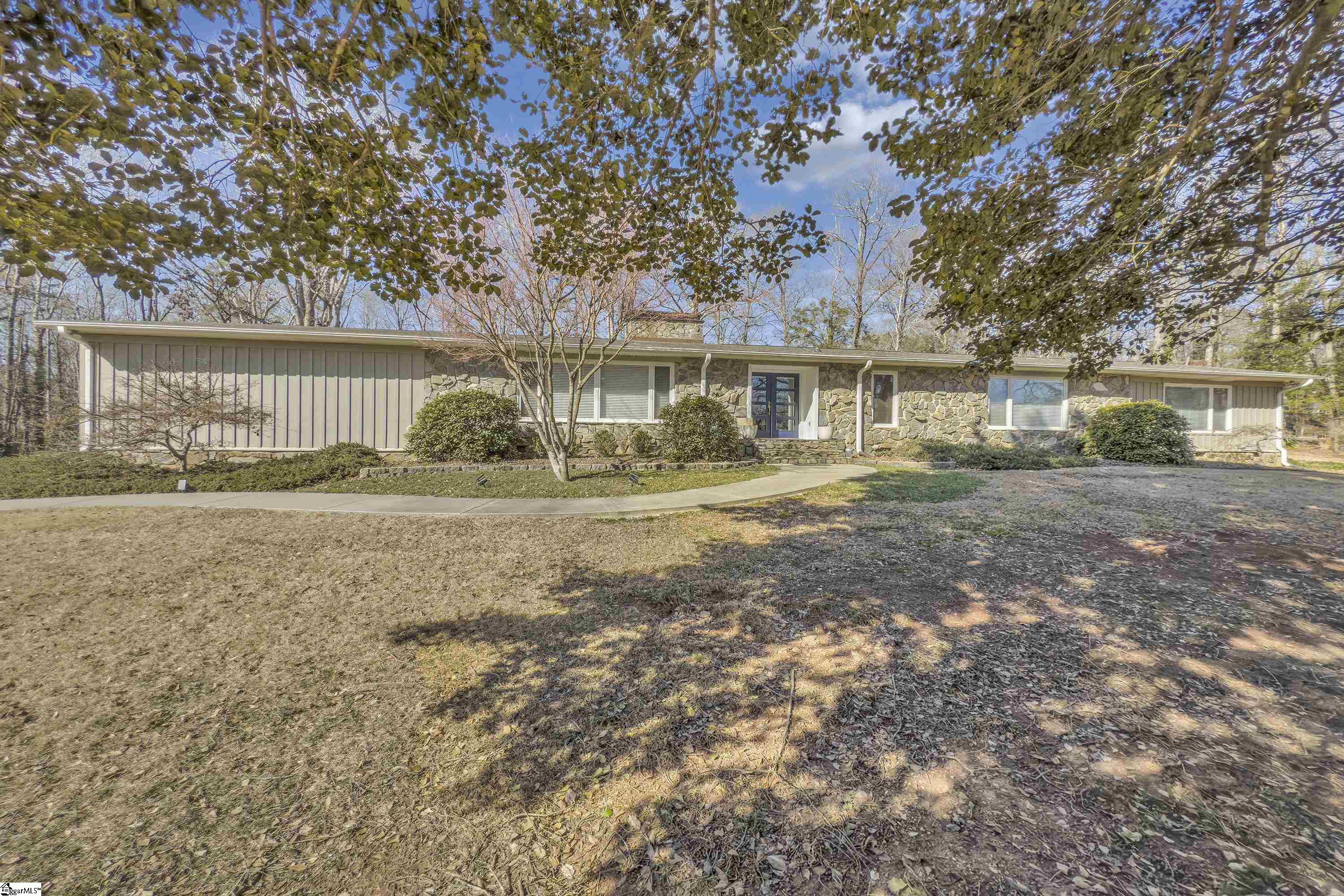 1004 Seven Springs Road Spartanburg, SC 29307 - Photo 1 of 34 Gallery Image 1