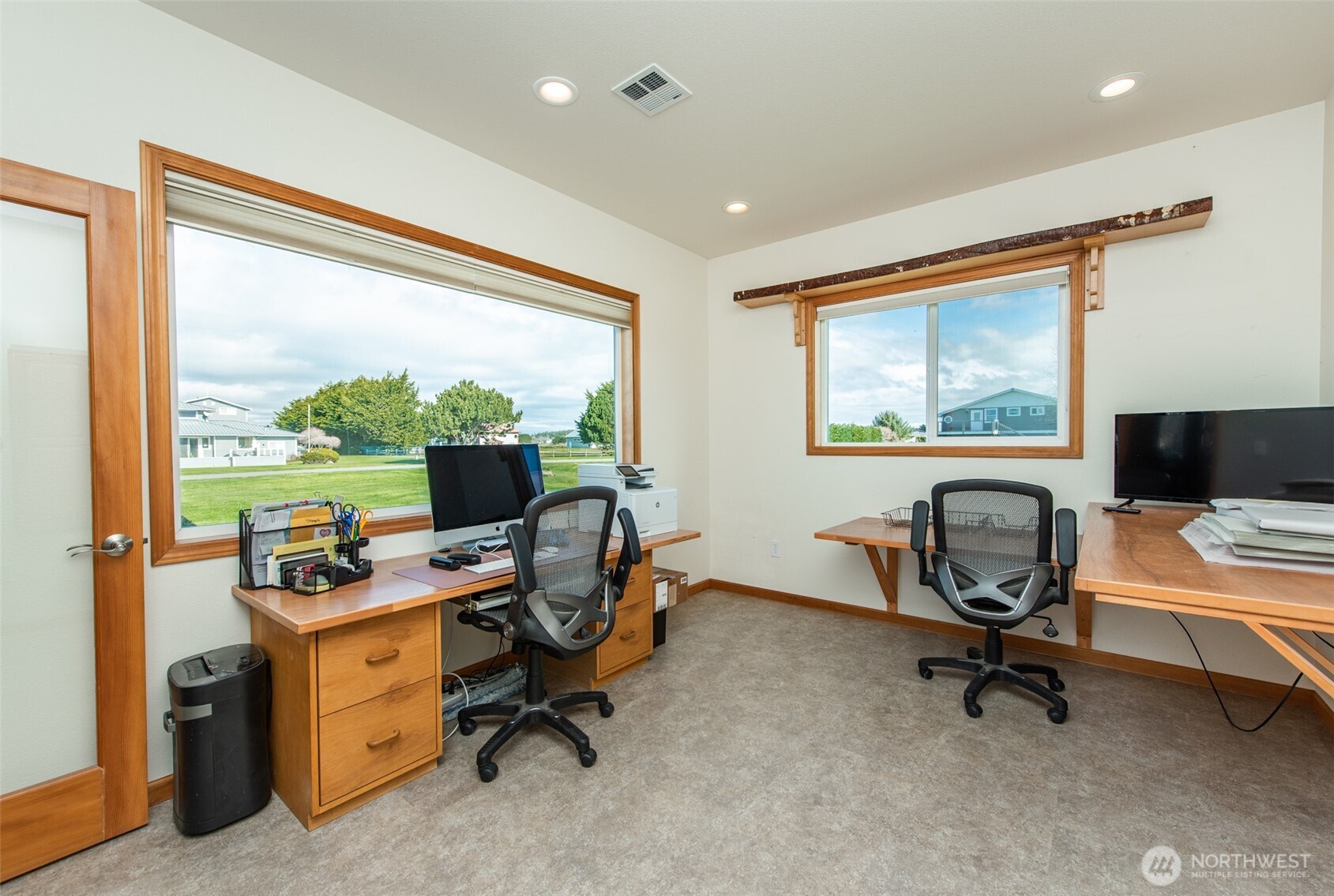 411 Greywolf Road Sequim, WA 98382 - Photo 5 of 40