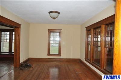 346 West Ferguson Road Fort Wayne, IN 46819 - Photo 5 of 12