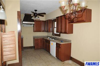 346 West Ferguson Road Fort Wayne, IN 46819 - Photo 7 of 12