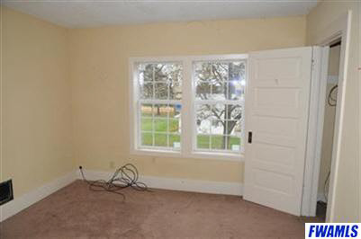 346 West Ferguson Road Fort Wayne, IN 46819 - Photo 10 of 12