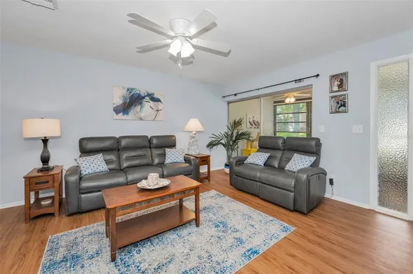 $210,000 | 2240 Spruce Lane, Unit D, Palm Harbor, FL 34684