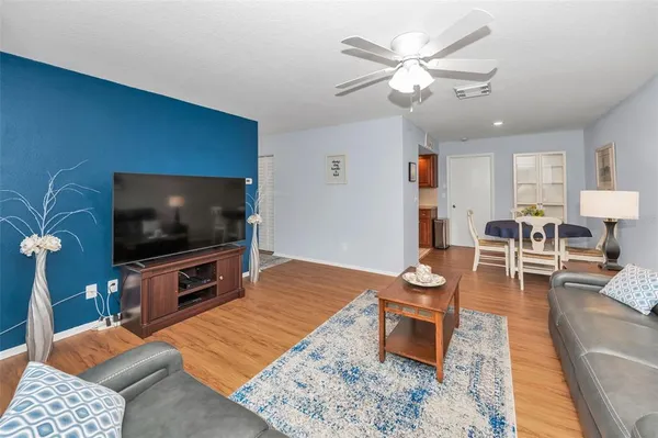 $210,000 | 2240 Spruce Lane, Unit D, Palm Harbor, FL 34684