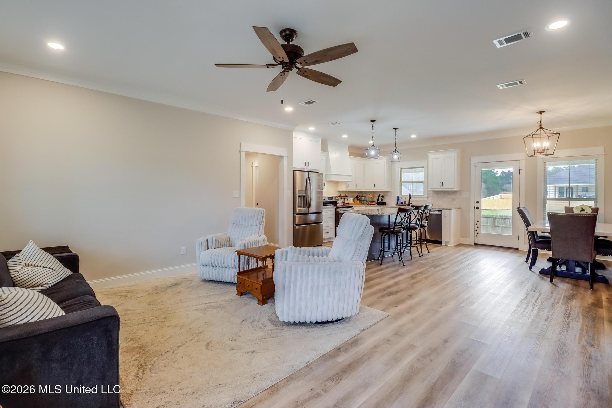 6 Stephens Lane Sumrall, MS 39482 - Photo 4 of 26 Photo Mar 05 2026, 10 41 39 AM (1)