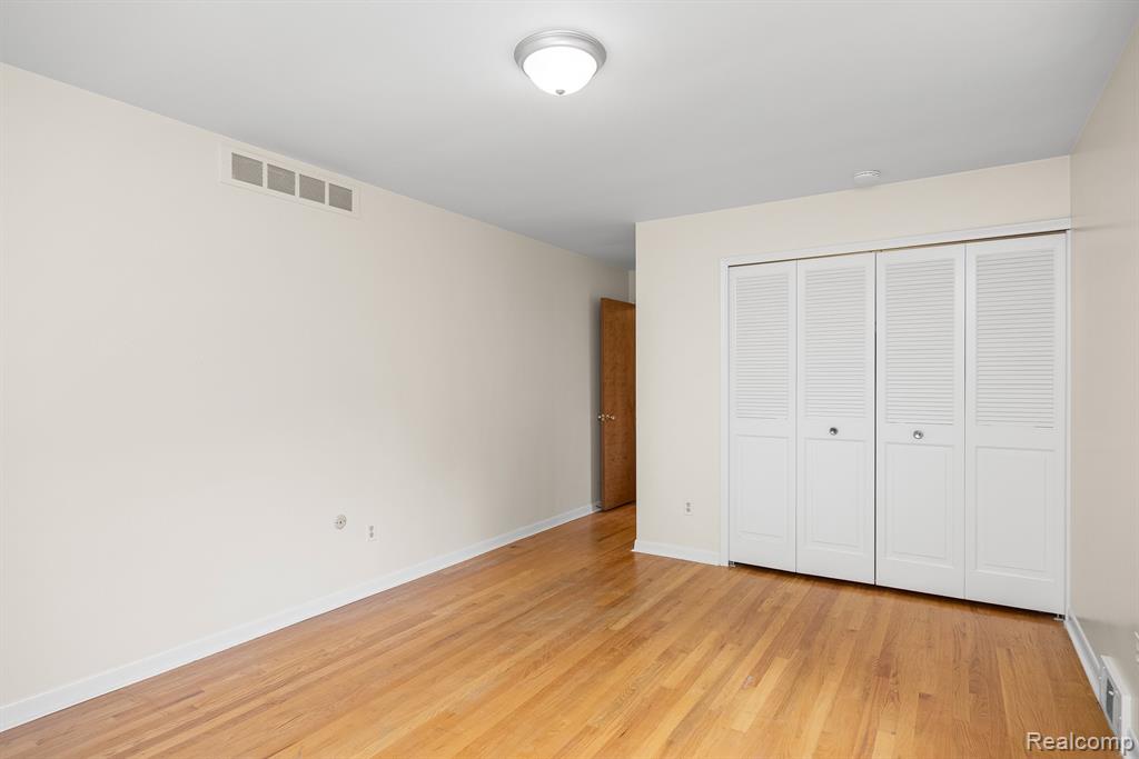 930 Trombley Road Grosse Pointe Park, MI 48230 - Photo 12 of 54 Gallery Image 12