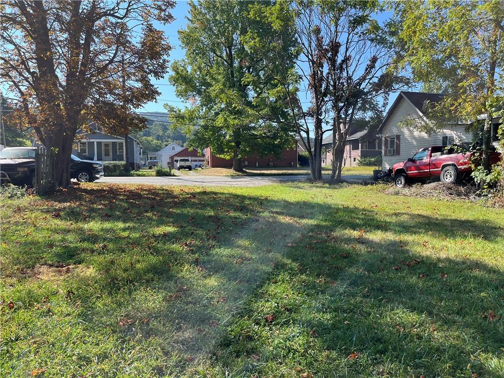 131 Hopwood Coolspring Road Hopwood, PA 15445 - Photo 12 of 18