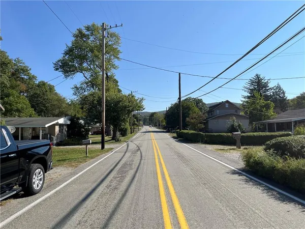 $16,500 | 131 Hopwood Coolspring Road, Hopwood, PA 15445