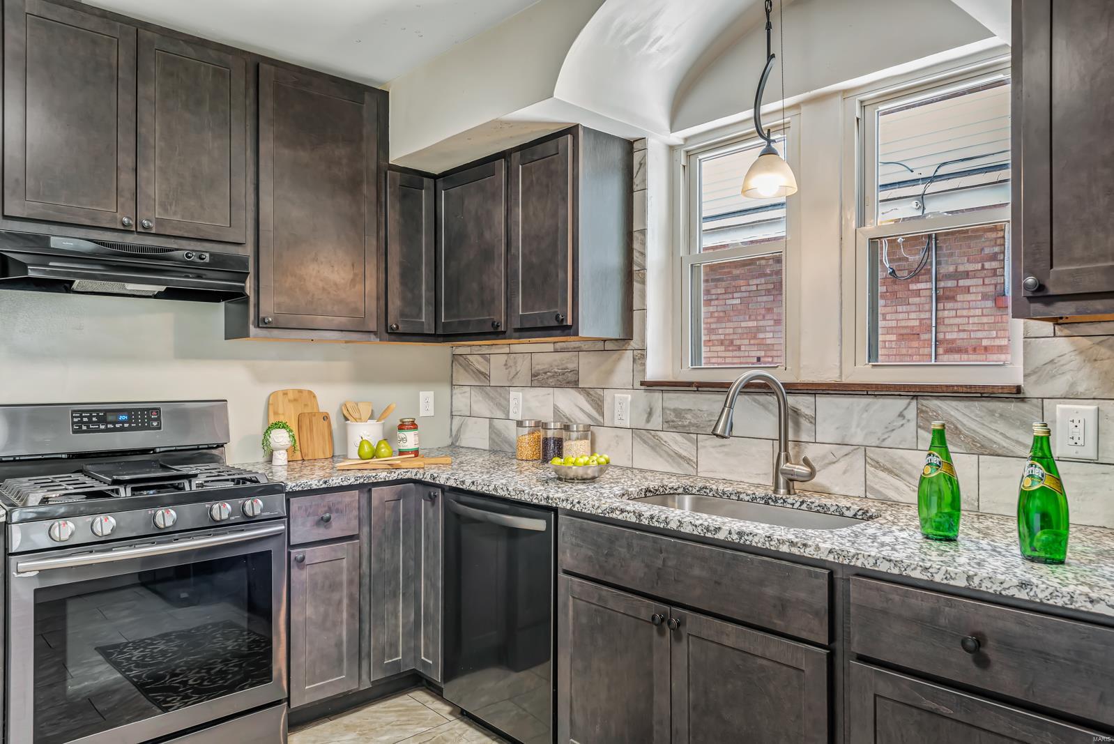 5223 Weber Road St. Louis, MO 63123 - Photo 19 of 34 Gallery Image 19