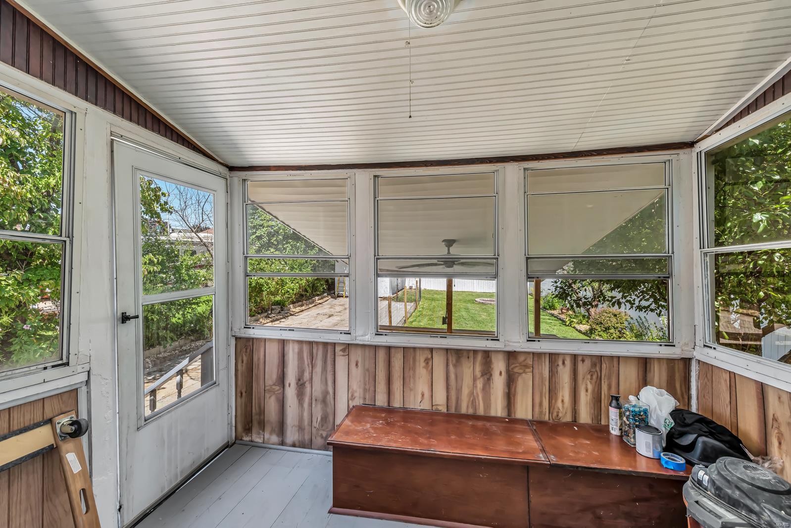 5223 Weber Road St. Louis, MO 63123 - Photo 20 of 34 Gallery Image 20