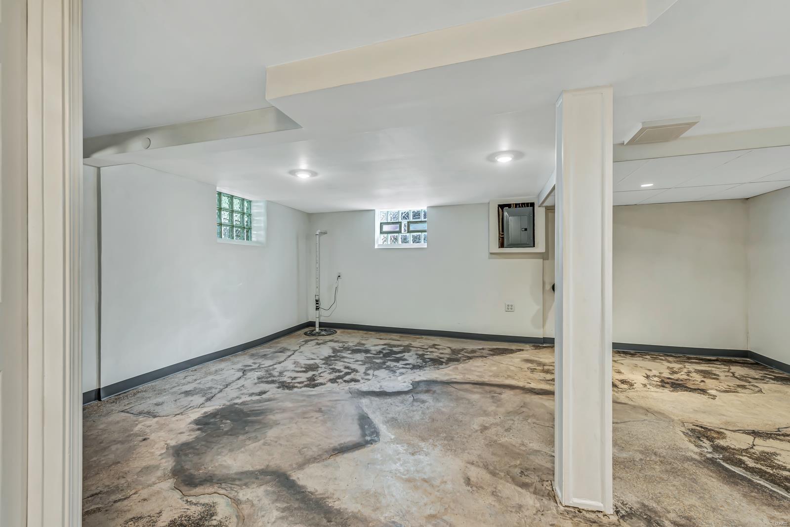 5223 Weber Road St. Louis, MO 63123 - Photo 22 of 34 Gallery Image 22