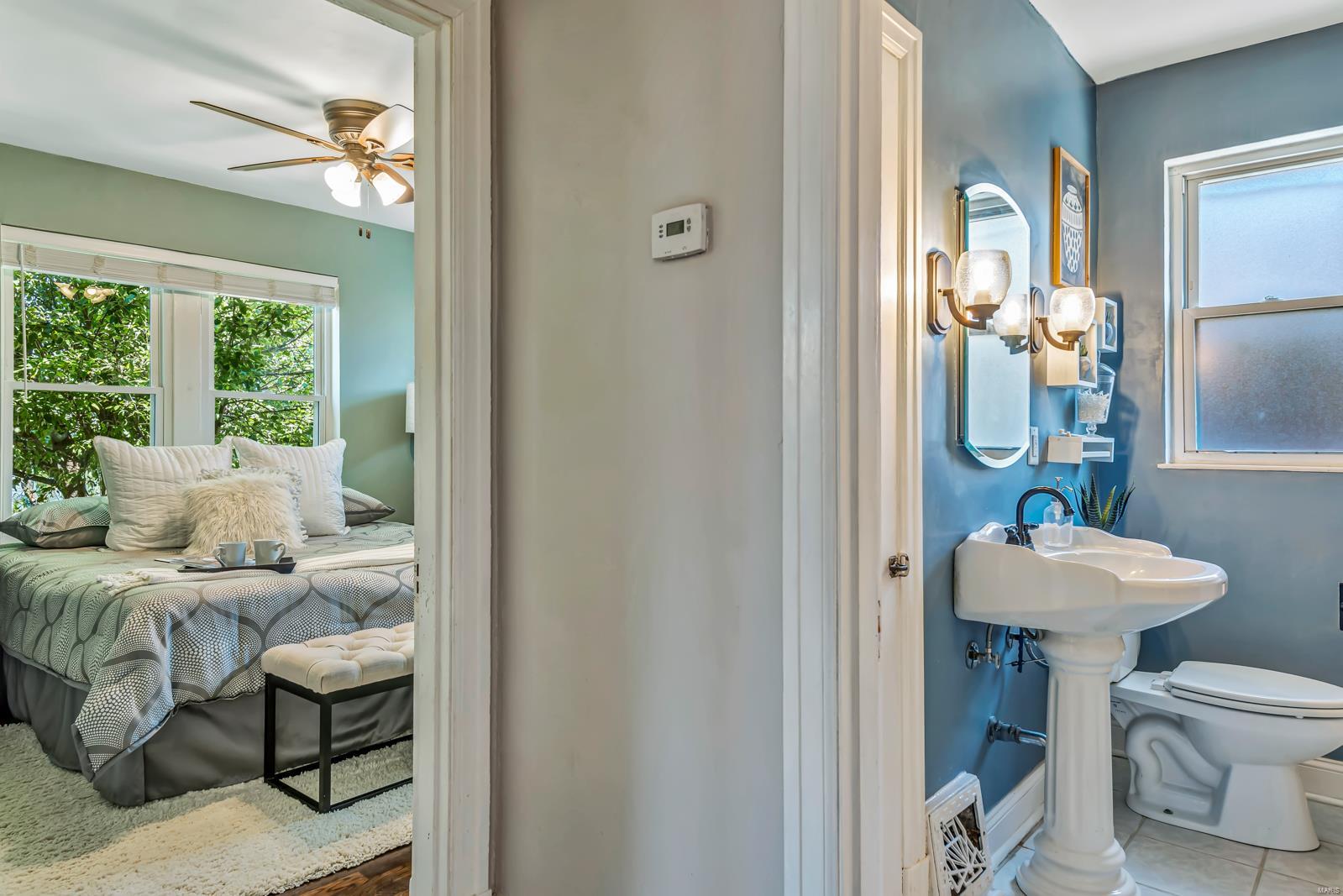 5223 Weber Road St. Louis, MO 63123 - Photo 9 of 34 Gallery Image 9