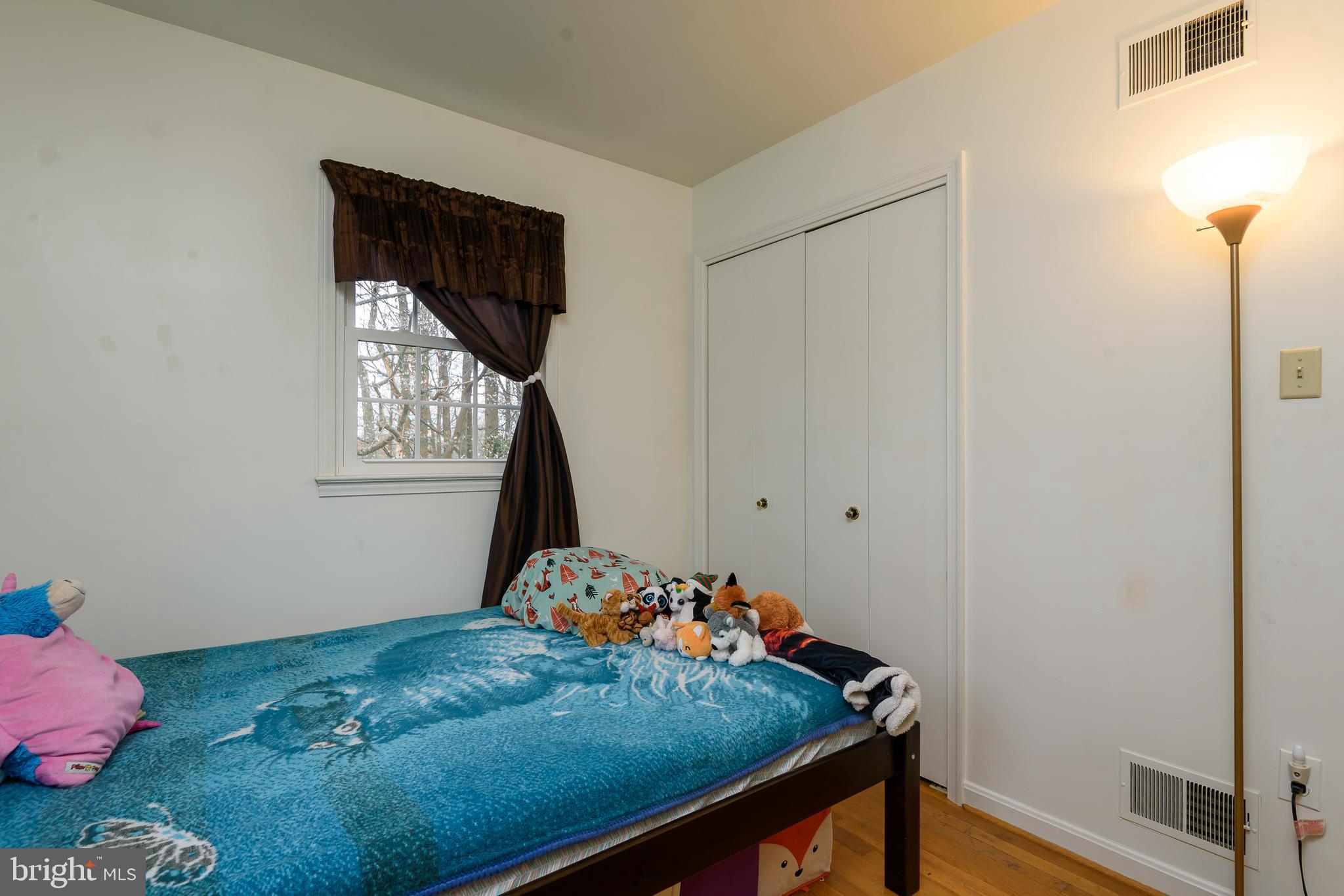 6912 Sydenstricker Road Springfield, VA 22152 - Photo 32 of 41 Bedroom #4