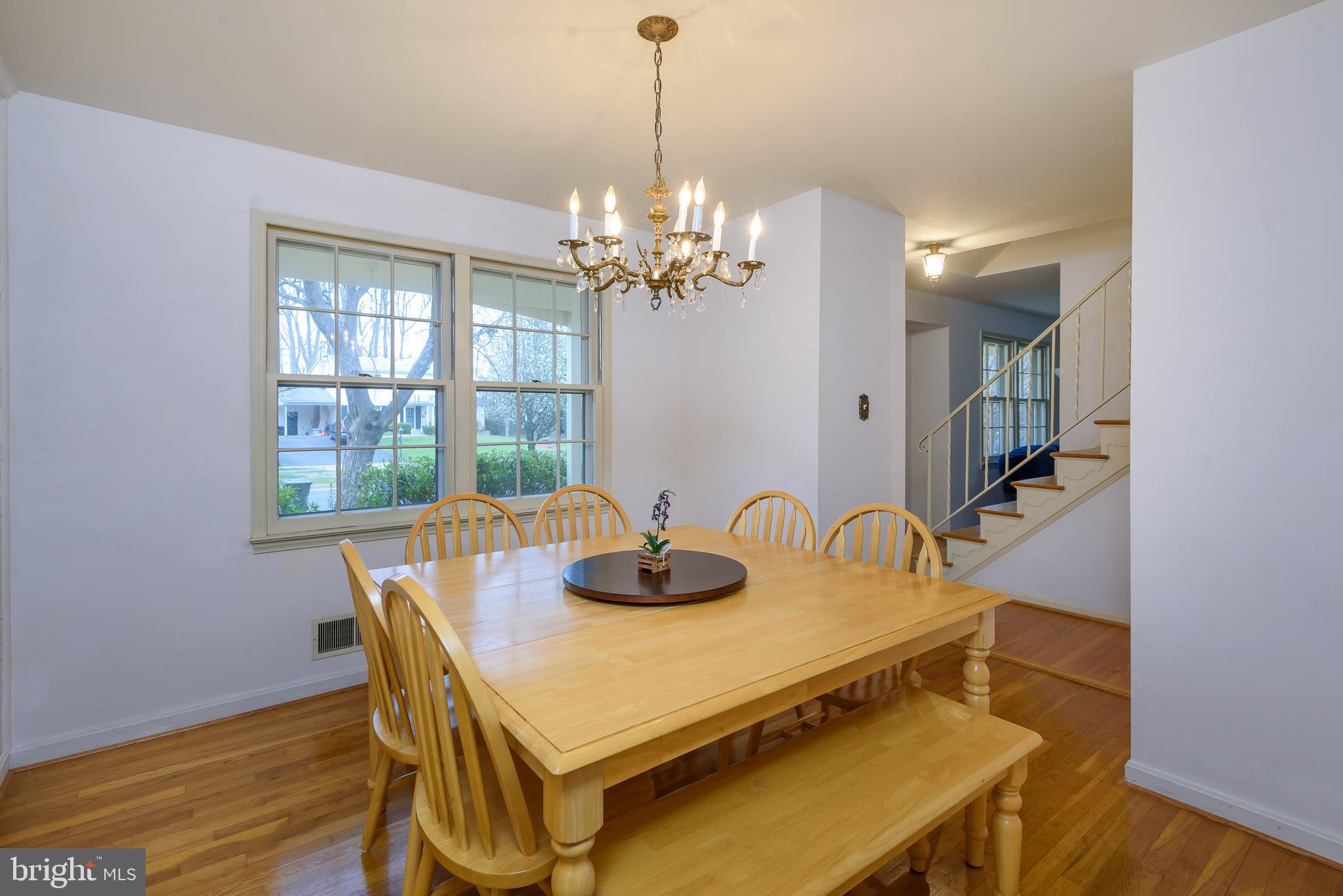 6912 Sydenstricker Road Springfield, VA 22152 - Photo 10 of 41 Dining Room