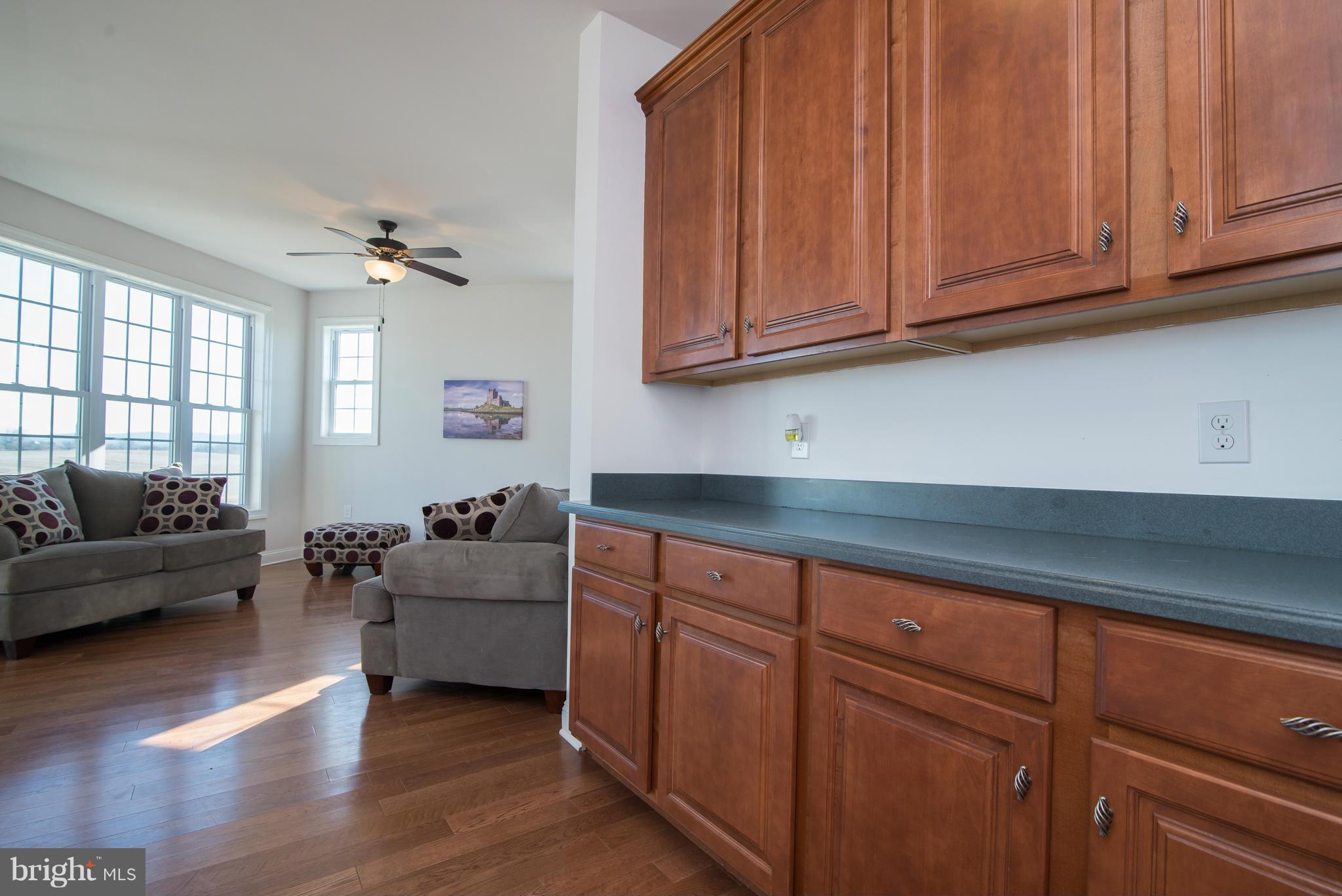 151 Volney Hill Road Shenandoah Junction, WV 25442 - Photo 7 of 30 Interior (General)