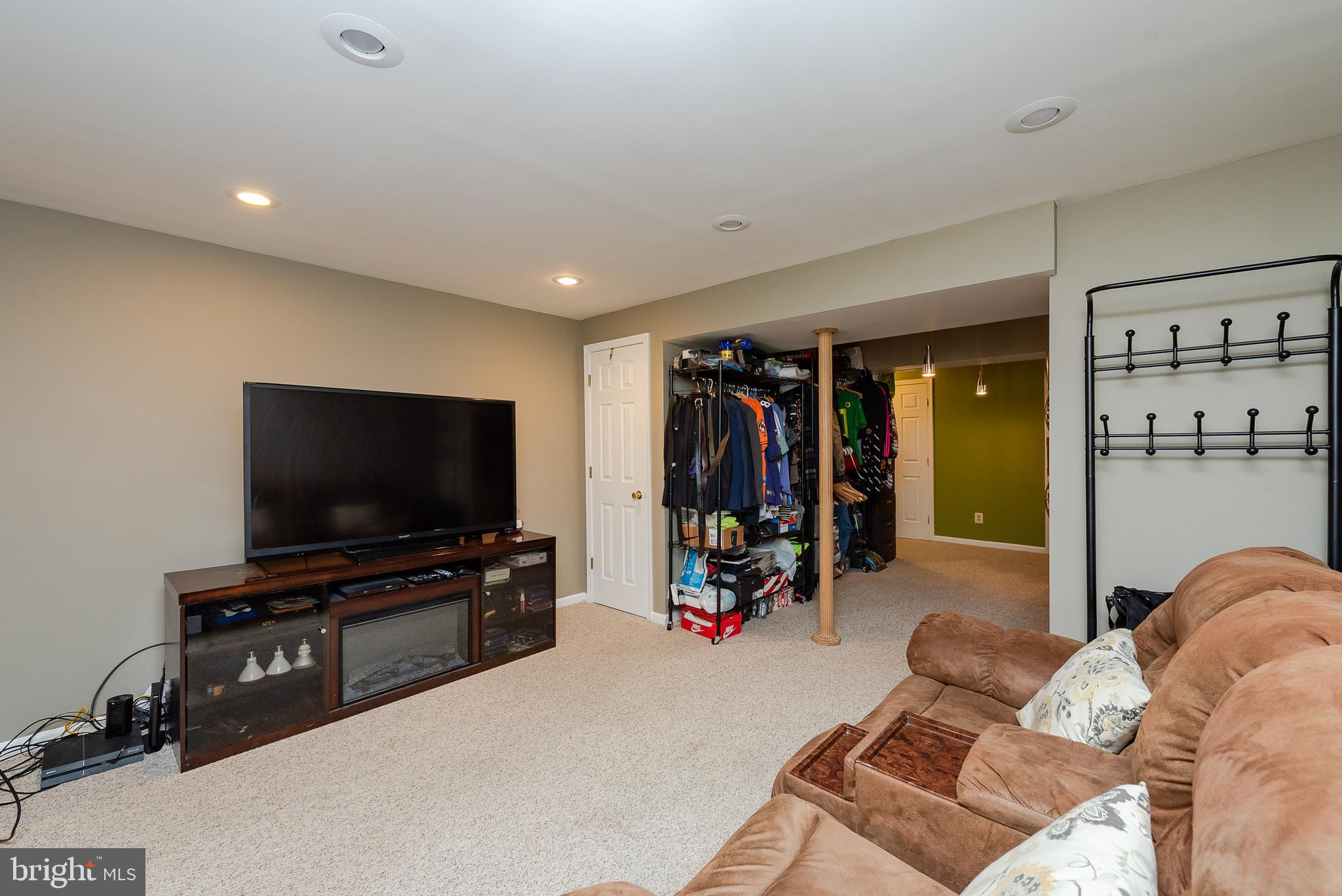 2035 Riding Crop Way Baltimore, MD 21244 - Photo 23 of 28 Rec Room
