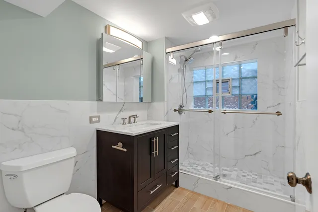 $3,650 | 9314 Menard Avenue, Morton Grove, IL 60053