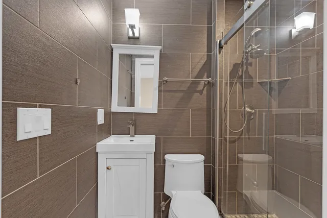 $3,650 | 9314 Menard Avenue, Morton Grove, IL 60053