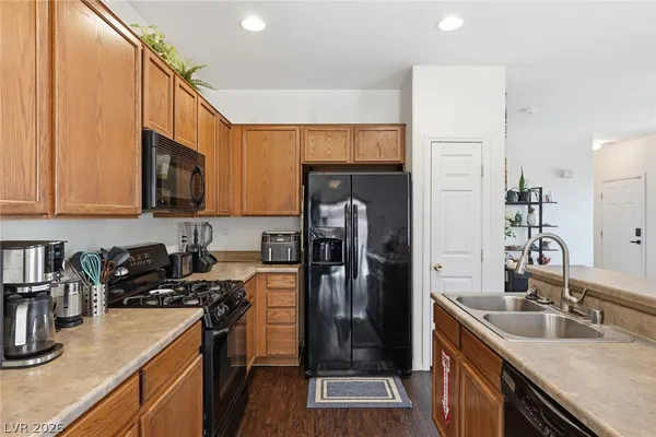 $390,000 | 9917 Markhorn Court, Las Vegas, NV 89149