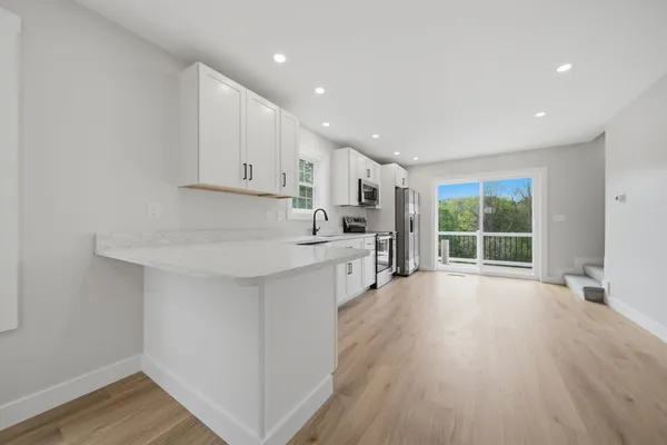 $589,900 | 24 Munroe Street, Unit 1&2, Franklin, NH 03235