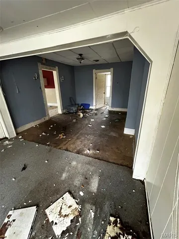 $30,000 | 106 Locust Street, Coffeen, IL 62017