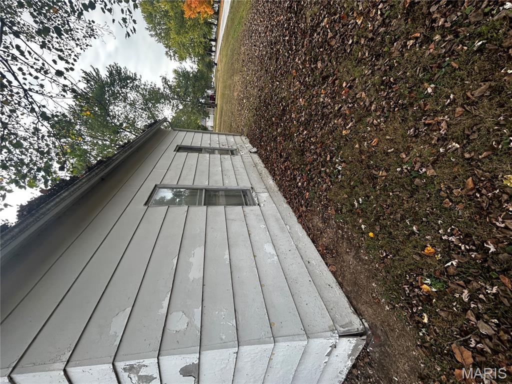 106 Locust Street Coffeen, IL 62017 - Photo 4 of 71